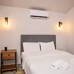 Frühstückspension Sapancaminihouse 4*
