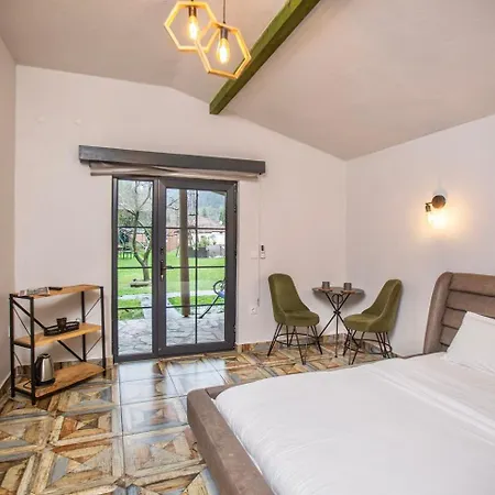 Sapancaminihouse Frühstückspension 4*