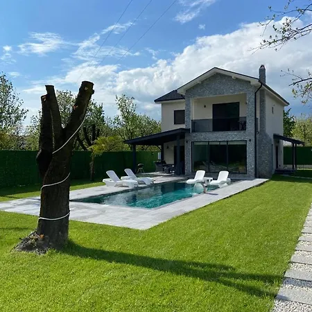 Sapancaminihouse Bed & Breakfast *